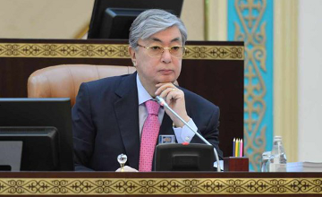 ق.توقاەۆ: قازاق ءتىلىنىڭ مارتەبەسىن ودان ءارى ارتتىرۋ وزەكتى ماسەلە