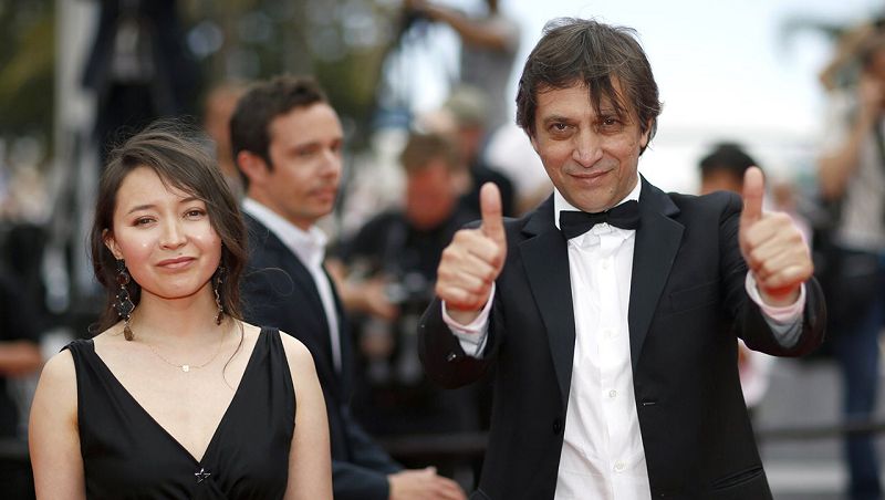 سەرگەي دۆورتسەۆوي: سامال – شىنايى سەزىمنىڭ اكتريساسى
