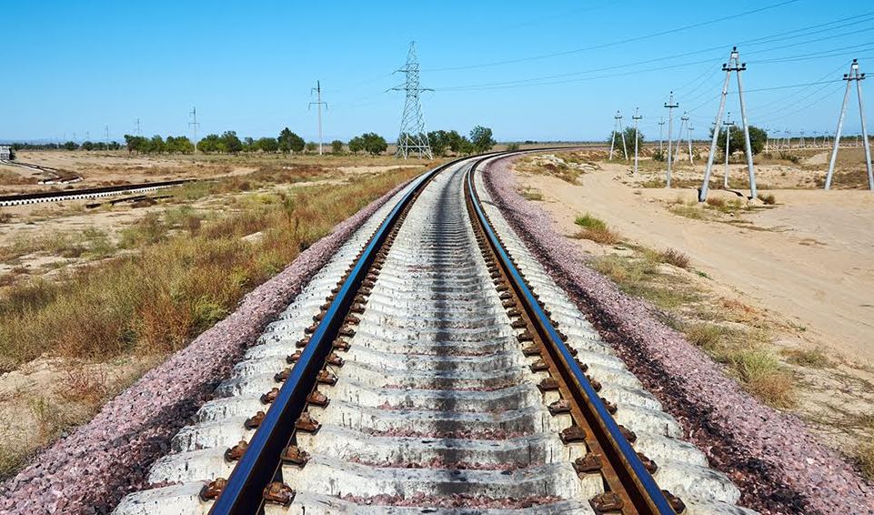 الاكولگە 15 ماۋسىمنان باستاپ پويىز جۇرەدى