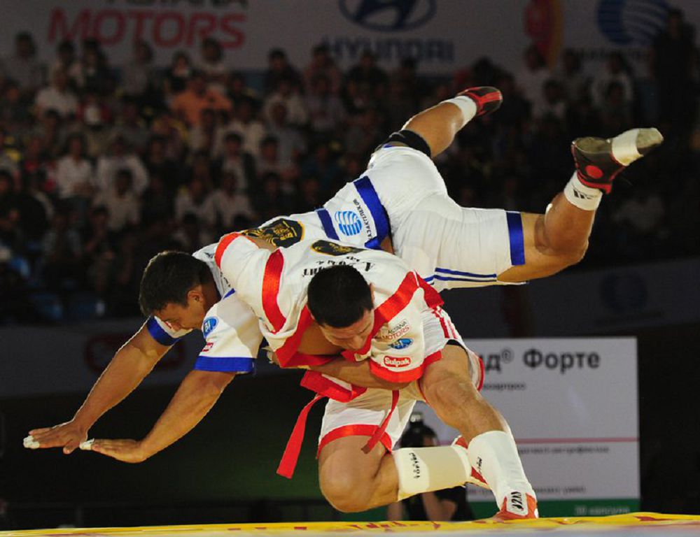 پەتروپاۆلدا كۇشتىك قۇرىلىمدار بوز كىلەمدە بەلدەستى
