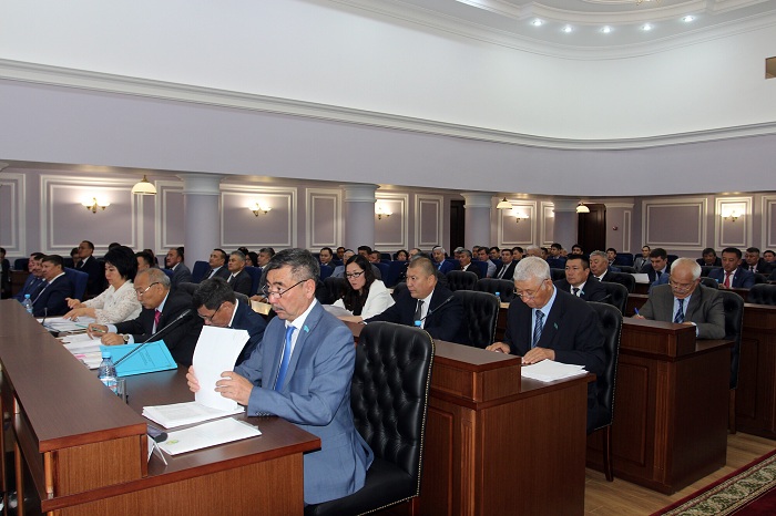 ورال قالاسىندا جاڭا قازاقى اتاۋلار پايدا بولدى
