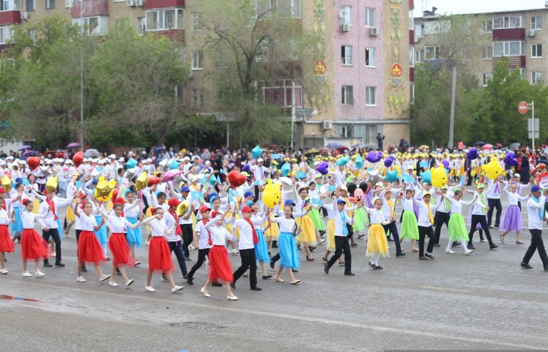 رەسپۋبليكالىق بالالار شەرۋىنە 43 مىڭعا جۋىق اقتوبەلىك قاتىستى