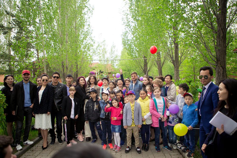 استانادا Open-Air شوۋ-كونتسەرتى ءوتتى