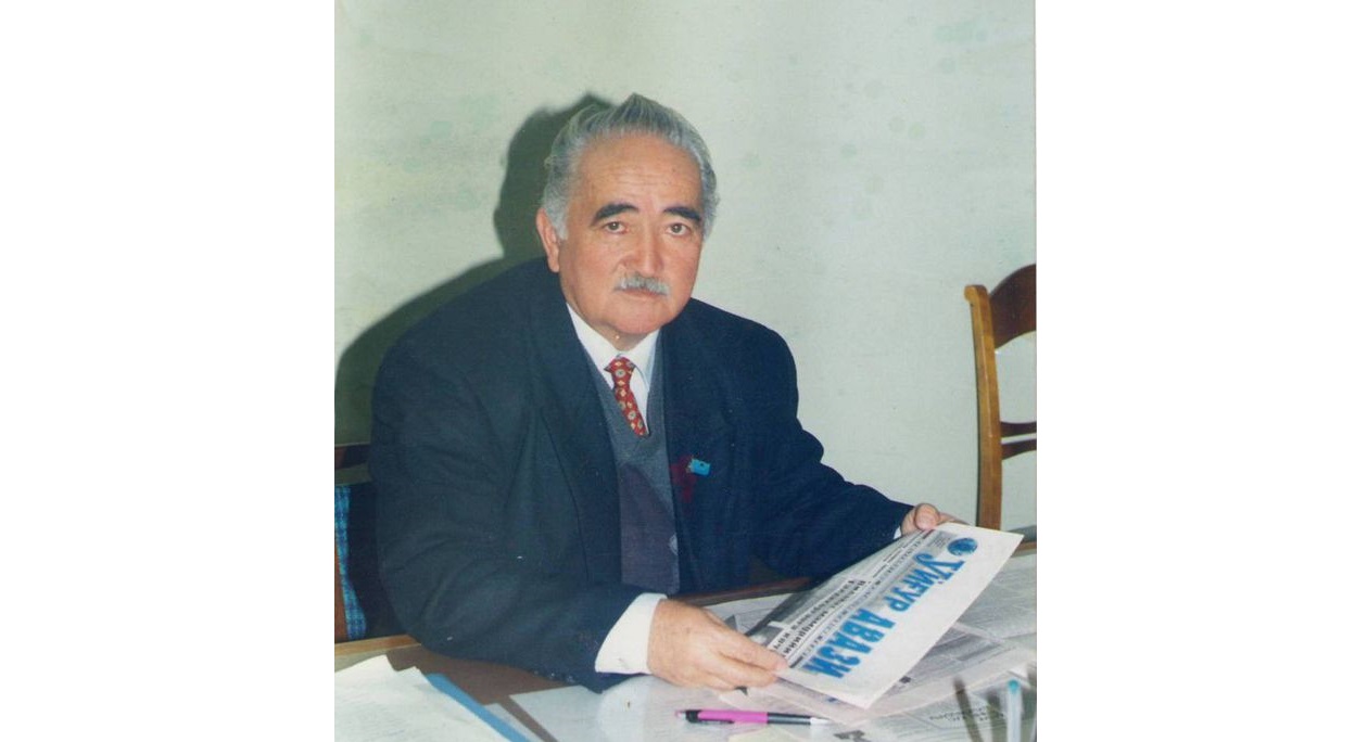 احمەتجان اشيري. سەكسەن عاسىر جانە سەكسەن جىل 