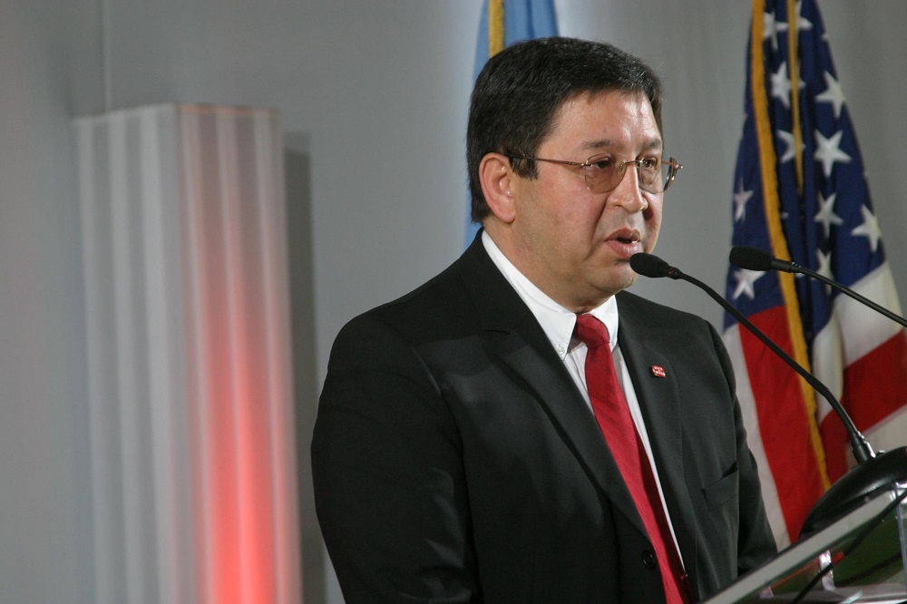 مەنينگيتتىڭ العاشقى بەلگىلەرى قانداي؟