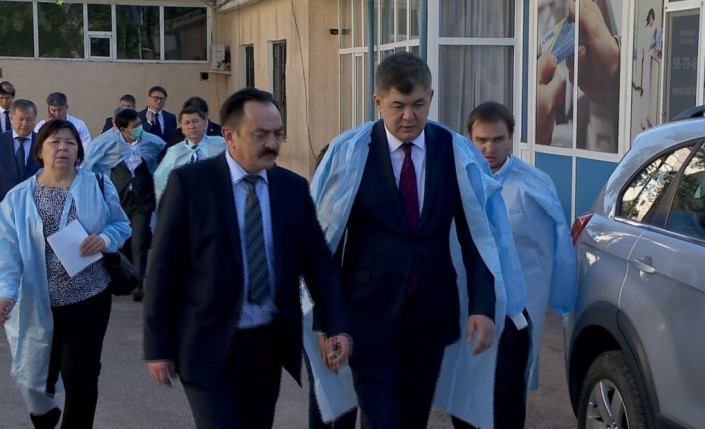 ەلجان ءبىرتانوۆتىڭ تەكسەرىسىنەن كەيىن قاسكەلەڭدەگى اۋرۋحانا جابىلدى