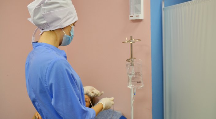 استانادا ەكىنشى بالانىڭ مەنينگيت جۇقتىرعانى راستالدى