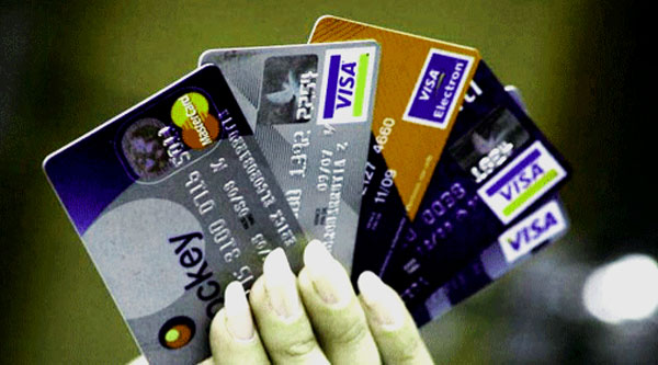 اقمولا ەلەكتروندى كارتالاردى ەنگىزۋ بويىنشا ەلىمىزدە ءتورتىنشى ورىنعا شىقتى