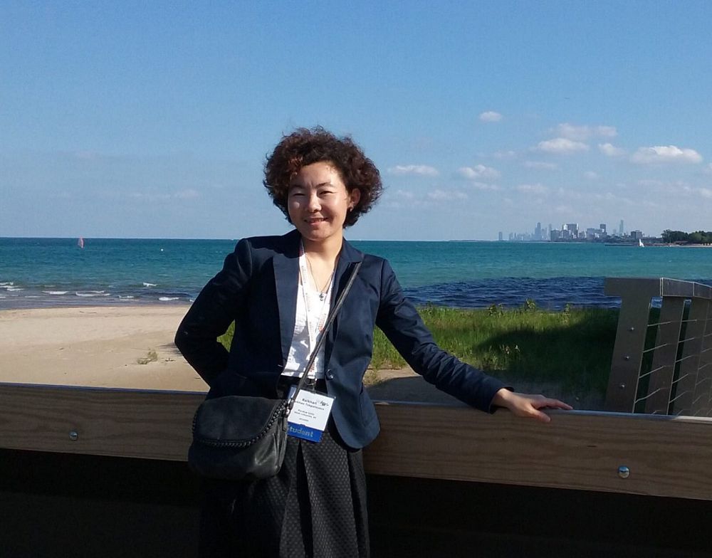 امەريكادا ءدارىس وقيتىن قازاق قىزى