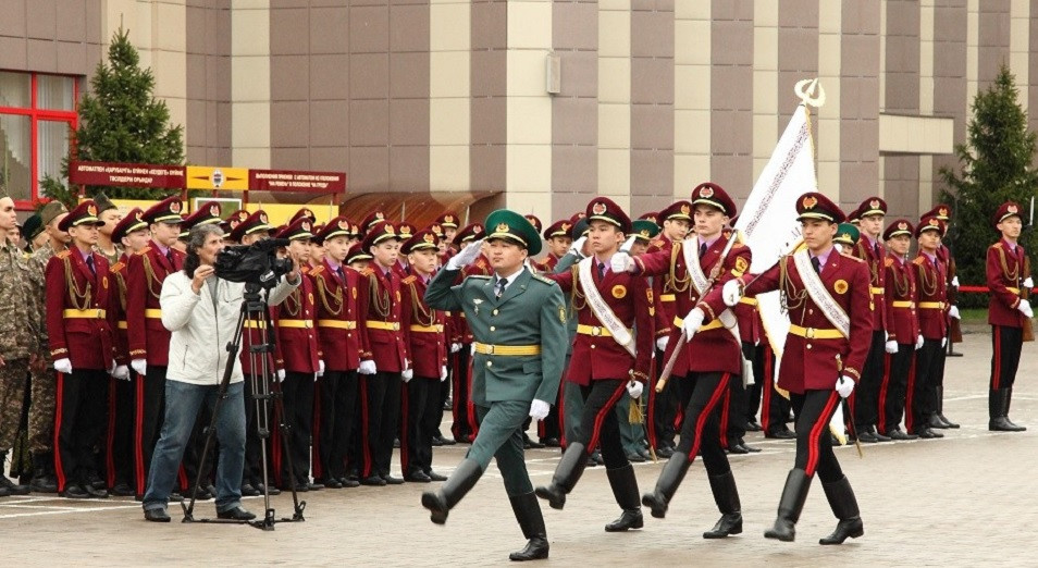 «ارىستاندا» مەكتەپ ءبىتىرۋ كەشى ءوتتى