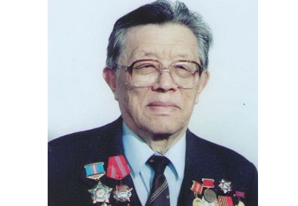 ولكەلىك پاتولوگيا ينستيتۋتىنىڭ نەگىزىن سالۋشى باحيا اتشابار ۇلىنىڭ تۋعانىنا 100 جىل تولادى