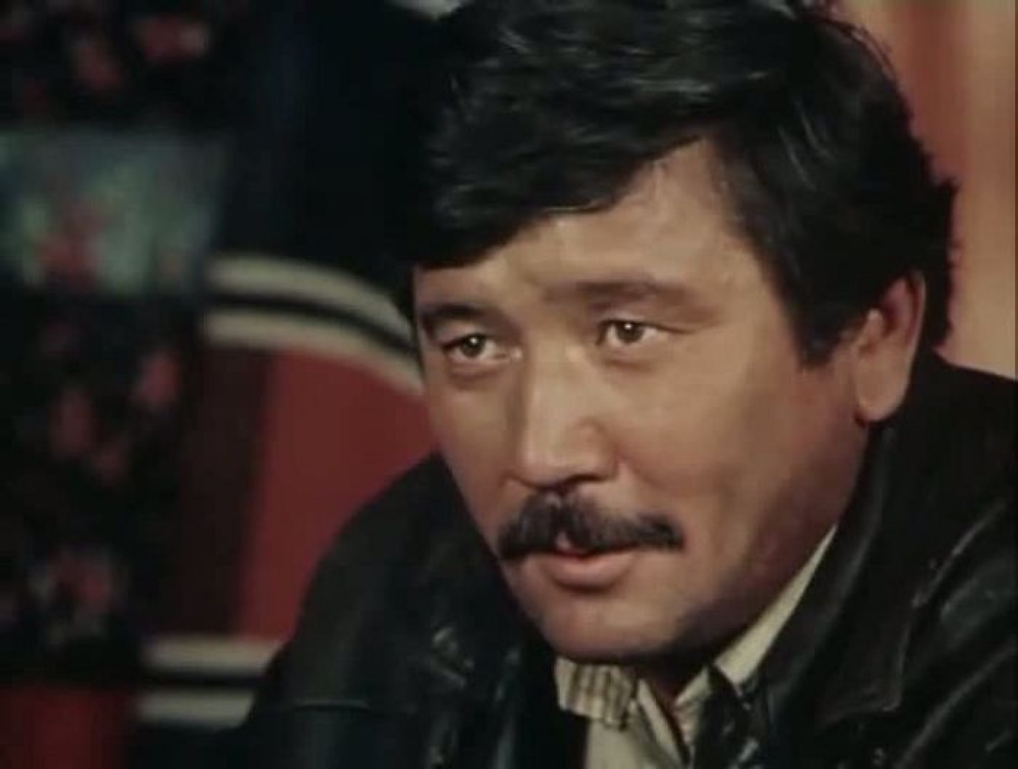 حالىق ءارتىسى ءانۋار بورانباەۆتى تۋعان جەرى ەسكە الدى