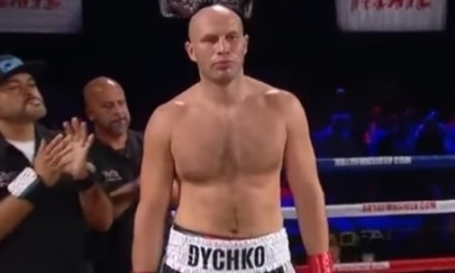 يۆان دىچكو كاسىپقوي بوكستاعى التىنشى جەڭىسىنە قول جەتكىزدى