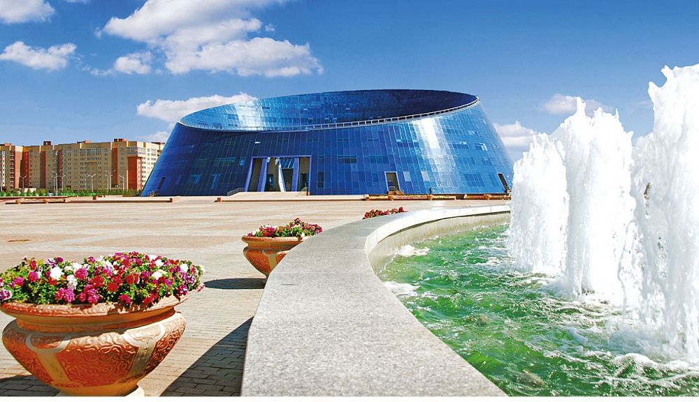 ايمان مۇساقوجاەۆا: استانا ارمانىما جول اشتى