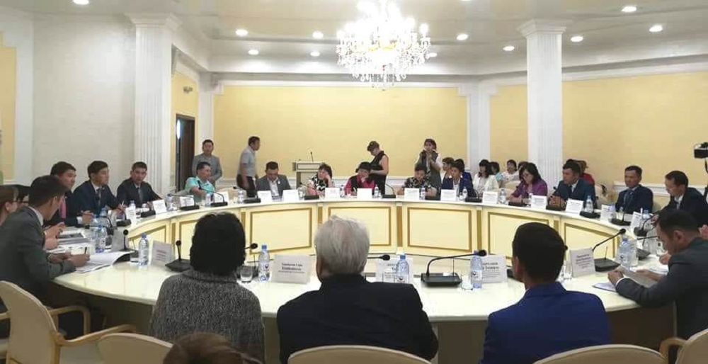 باتىس قازاقستاندا ولكەتانۋشىلار فورۋمى باستالدى