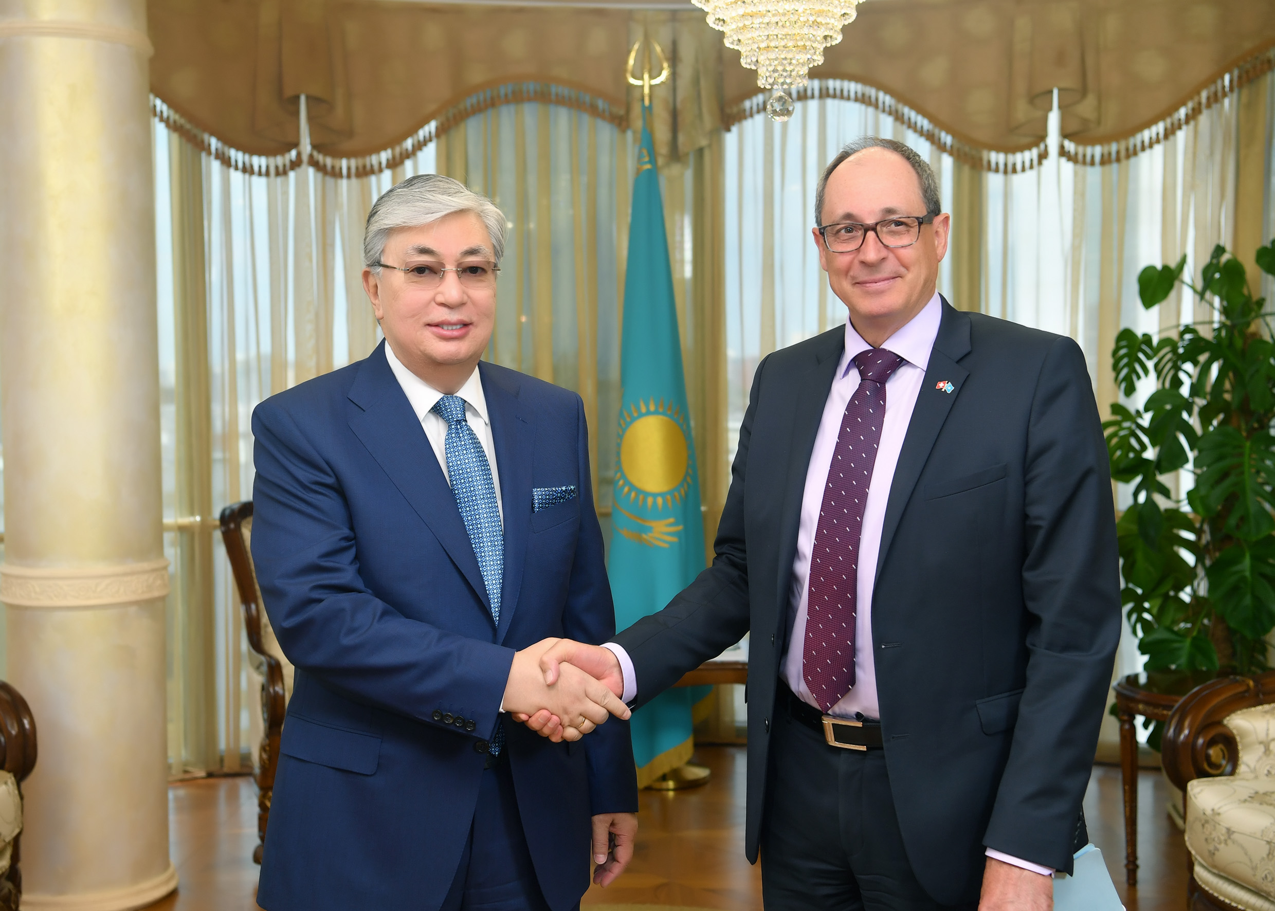 ق. توقاەۆ شۆەيتساريا ەلشىسىن قابىلدادى