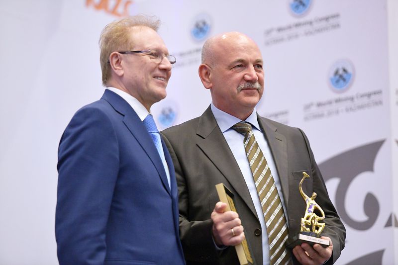 «اقىلدى كەنىش» جوباسى «التىن گەفەست» بايقاۋىندا ۇزدىك اتاندى
