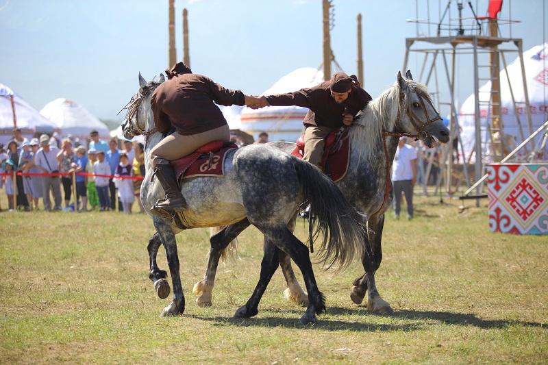 الماتىدا « ۇلى دالا – كوشپەندىلەر الەمى» حالىقارالىق ەتنوفەستيۆالى ءوتتى