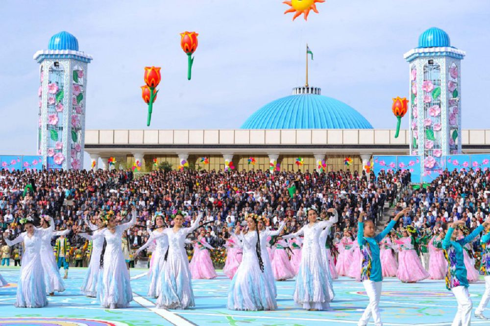 «وزبەكستان قازىر وزگەردى»