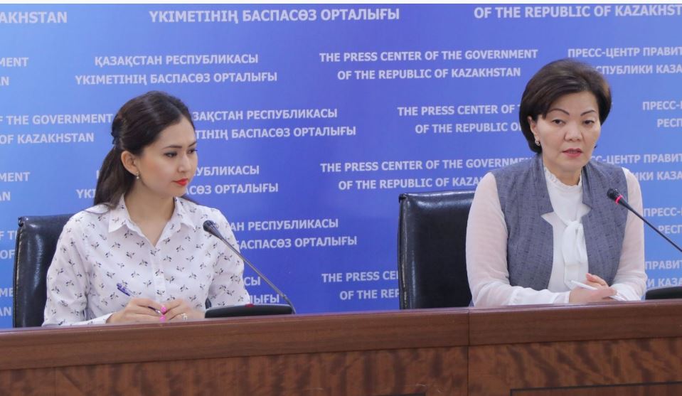 قر ەحاقم بازالىق زەينەتاقى قالاي ەسەپتەلەتىنىن ءتۇسىندىردى