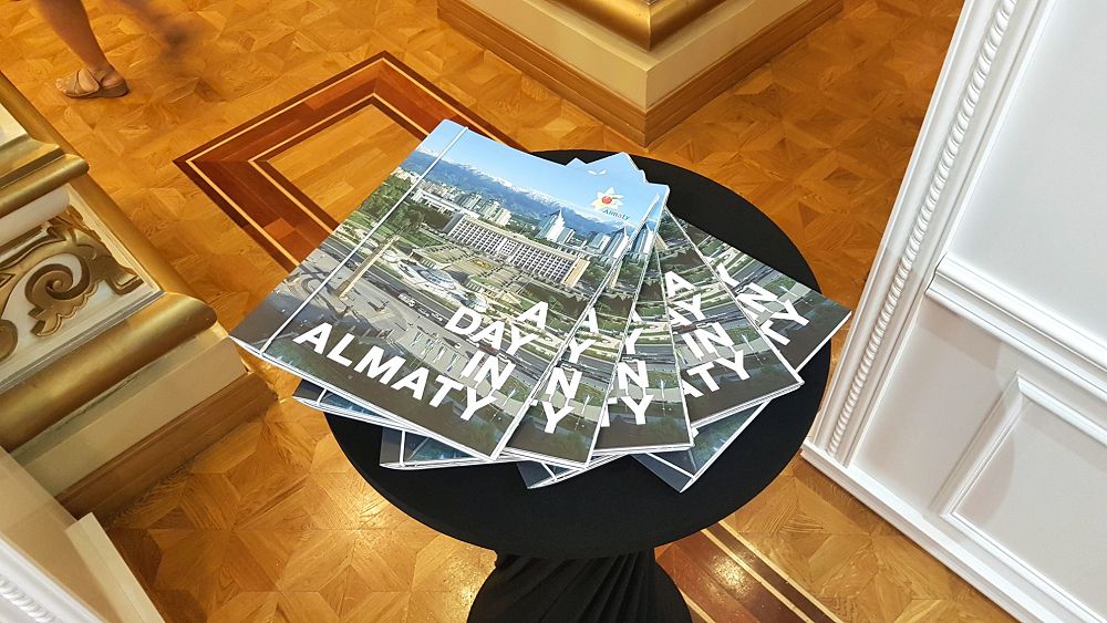 مىڭ بوياۋلى شاھاردىڭ ءبىر كۇنى