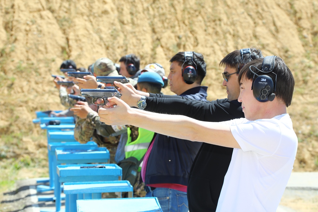 قورعانىس مينيسترلىگىنىڭ باسشىلىعى رەسپۋبليكالىق باق جەتەكشىلەرىمەن كەزدەسۋ وتكىزدى