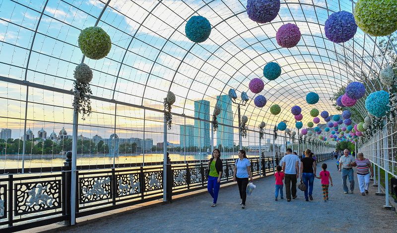 اسەت يسەكەشەۆ. ەلدىگىمىزدىڭ ۇيىتقىسىنا اينالعان ەلوردا