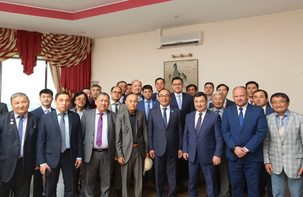 ەۋرازيا ۇلتتىق ۋنيۆەرسيتەتى جۋرناليستەردى ماراپاتتادى