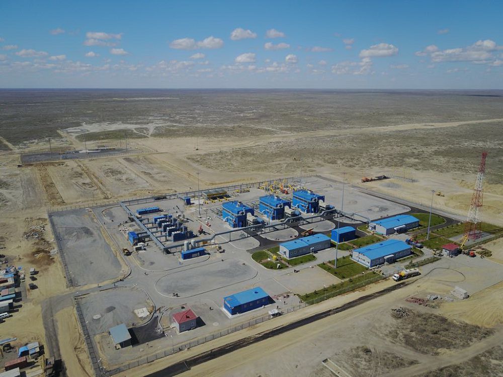 «قاراوتكەلگە قاشىق ەمەسسىڭ, قاراوزەك!» (ەسسە)