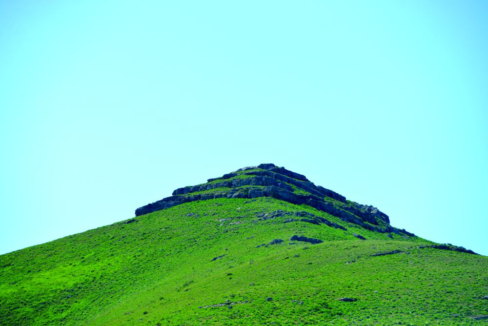 قازاقستاندا دا پيراميدا بار
