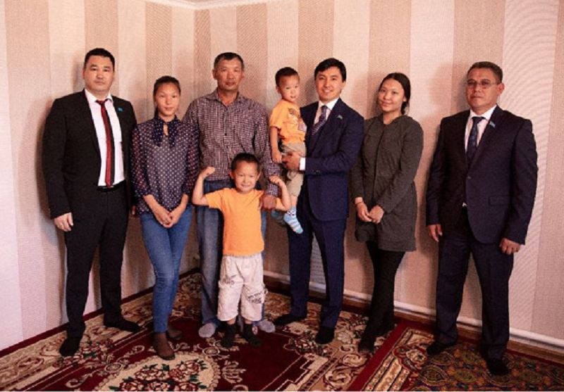 اتىراۋدا جالعىزىلىكتى اكە باسپانالى بولدى
