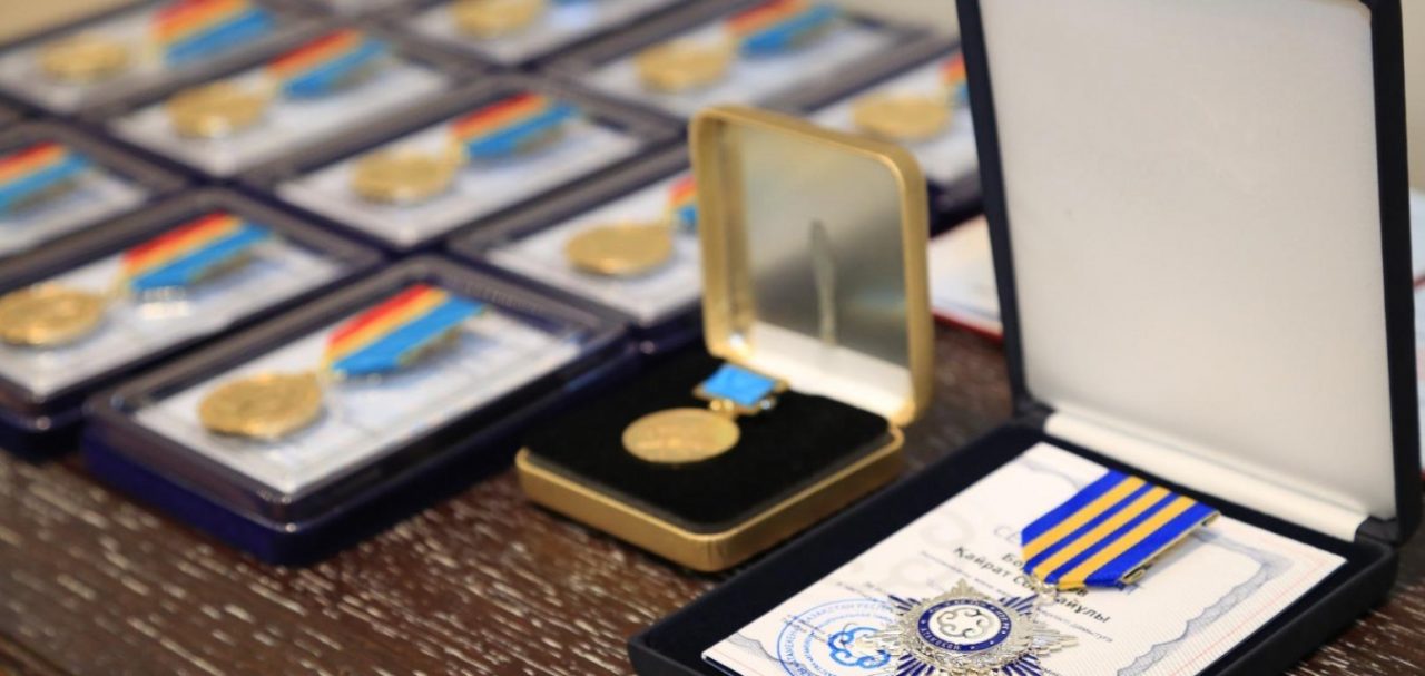 ۇزدىك ۇلەسكە – ۇلكەن قۇرمەت