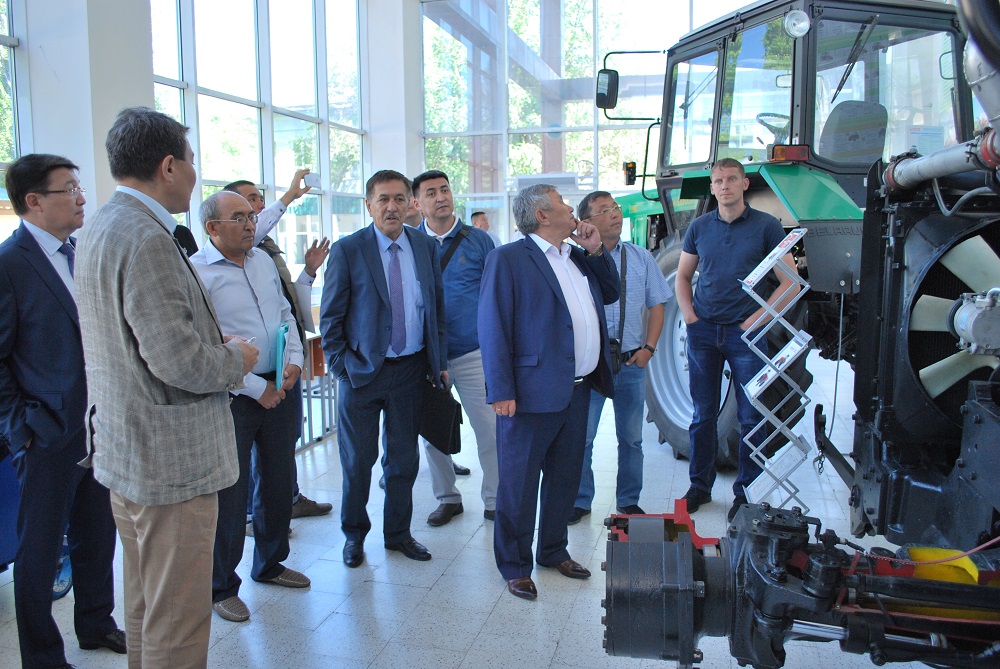 استانادا اگروونەركاسىپ كەشەنىن تسيفرلاندىرۋ بويىنشا سەمينار ءوتتى