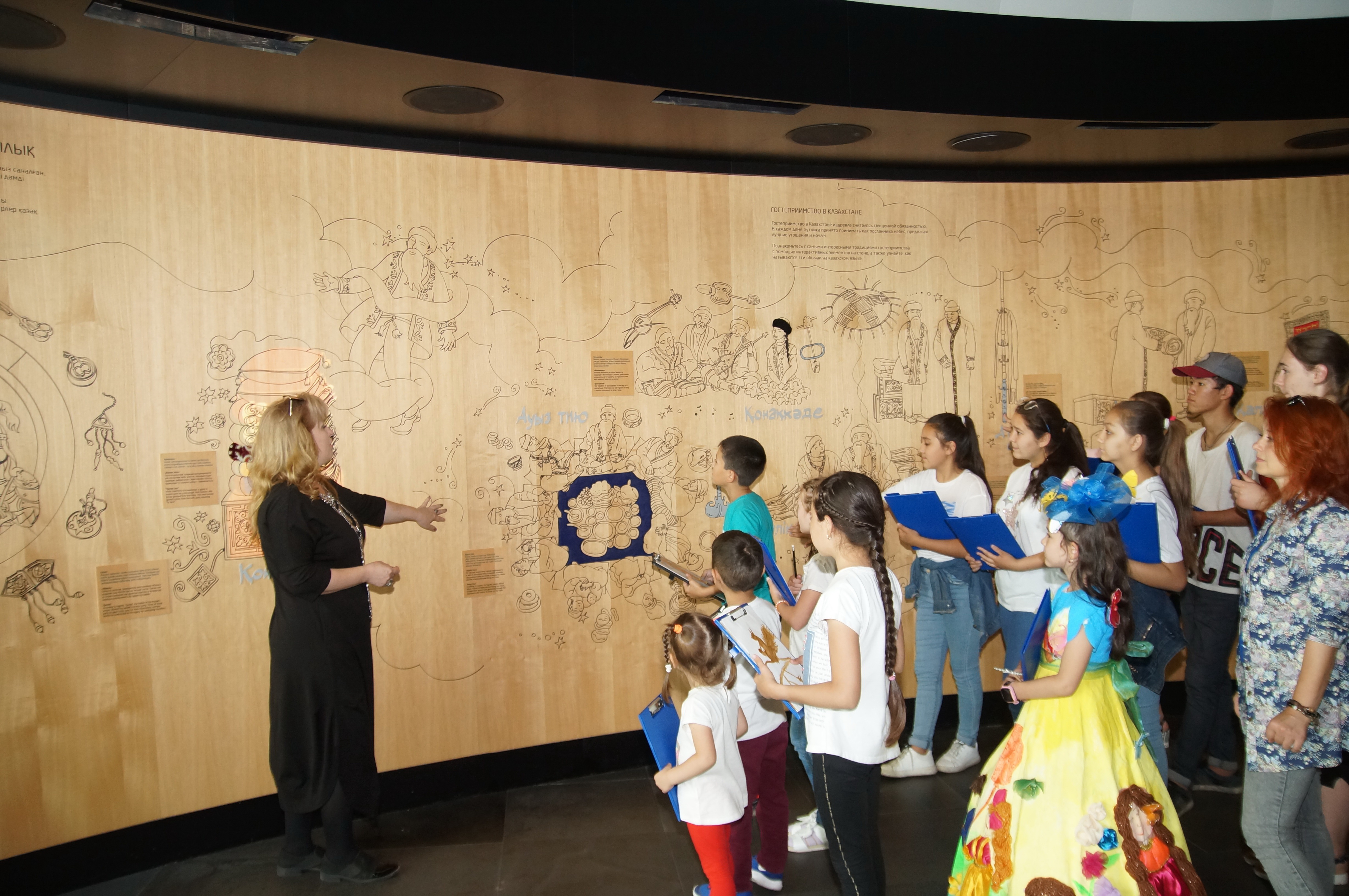 «نۇر الەم» سفەراسى وقۋشىلار مەن ستۋدەنتتەردىڭ ءجيى كەلەتىن ورنىنا اينالدى