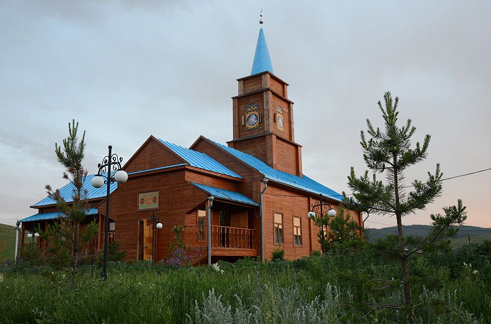 قۇنانباي قاجى قويعىزعان اي بەلگىسى تابىلدى