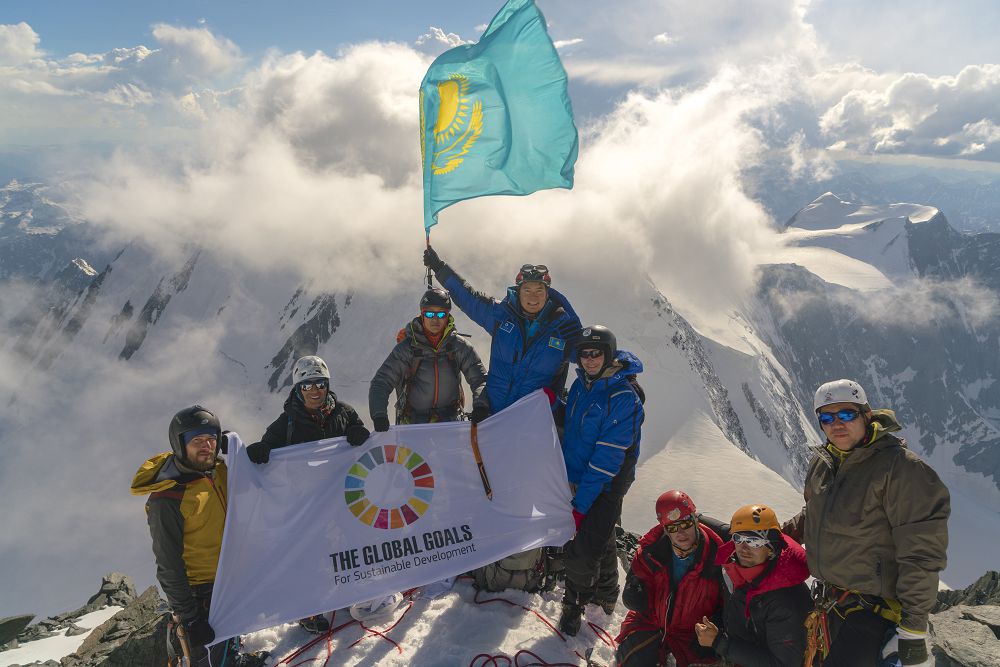 تاۋلى التايدىڭ ەڭ بيىگىن باعىندىردى