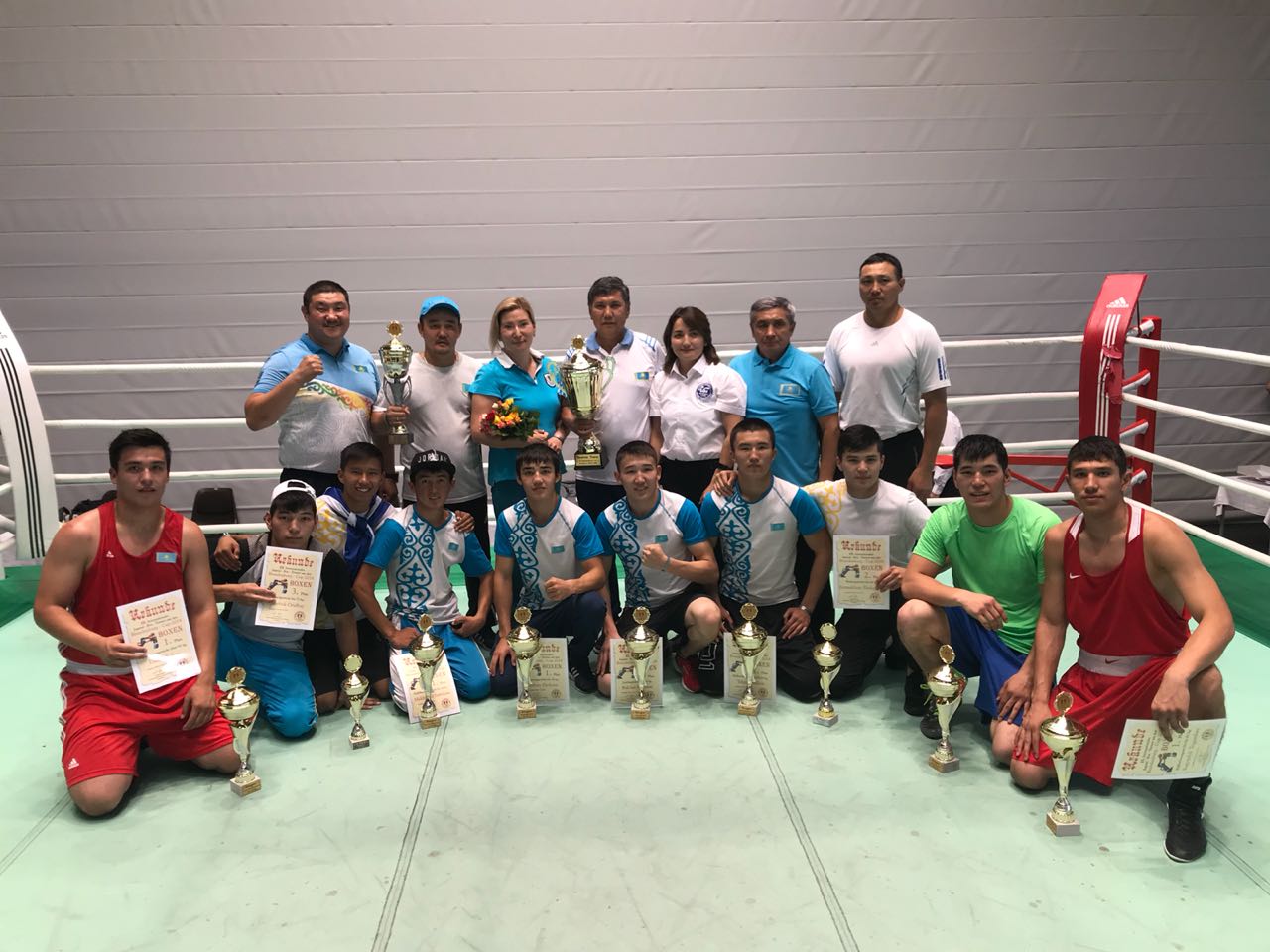 قازاقستاندىق بوكسشىلار گەرمانيادا توعىز مەدال يەلەندى