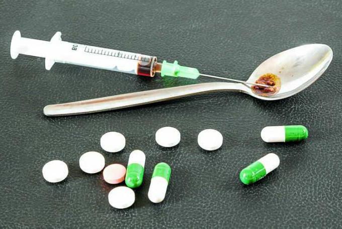 ناشاقورلىققا تاۋەلدىلىكتەن قۇتقارادى