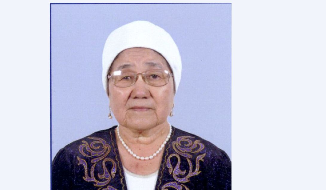 قازاقتىڭ قايسار قىزى كۇلاش كەنجەبايقىزى 
