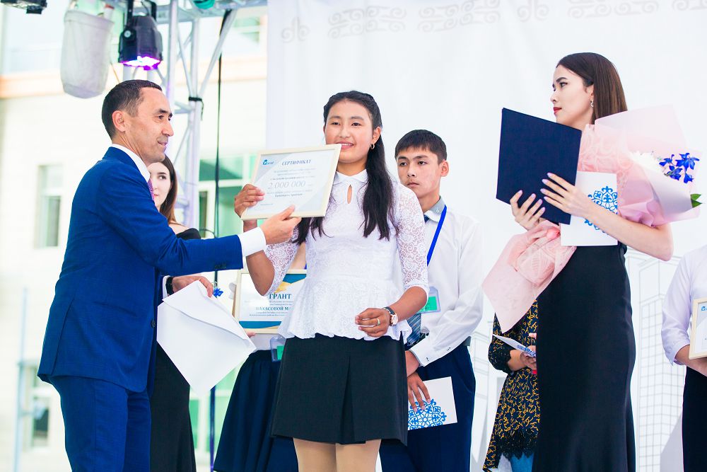 قولداۋعا لايىق باعدارلاما