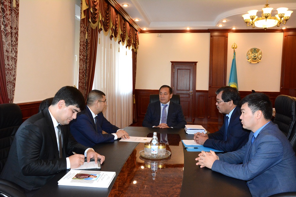 ماڭعىستاۋ اكىمى تۇرىكمەنستاننىڭ قازاقستانداعى ەلشىسىمەن كەزدەستى