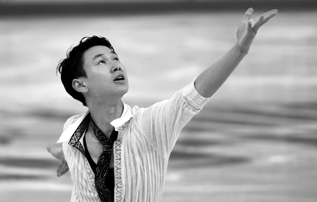 مانەرلەپ سىرعاناۋشى دەنيس تەن قايتىس بولدى