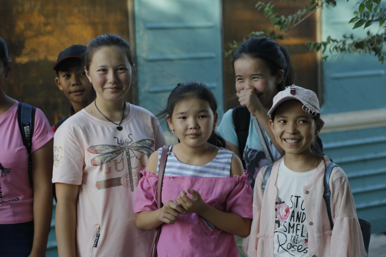 اتىراۋلىق 250 وقۋشى استانا مەن الماتىعا ساياحاتقا بارادى