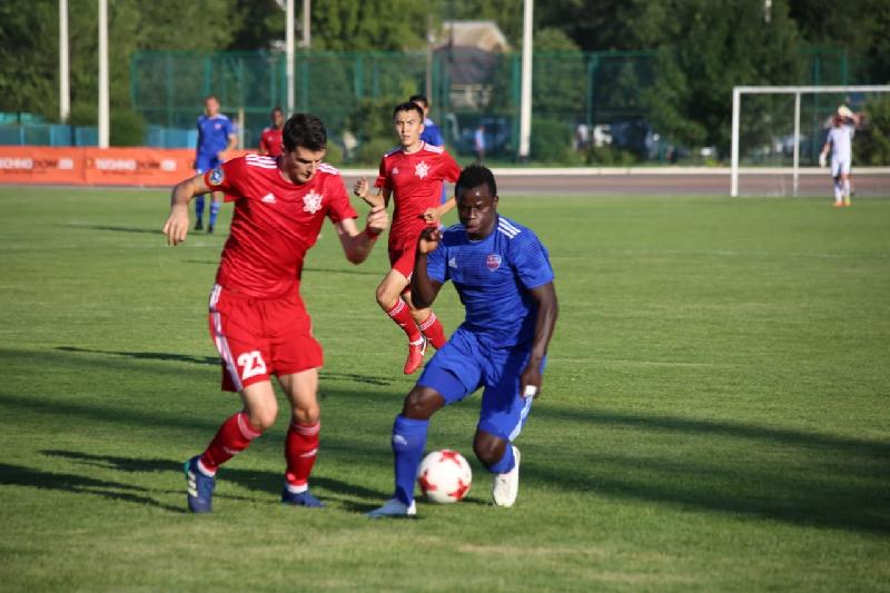 «اقجايىق» پەن «اقتوبە» كوماندالارى تەڭ وينادى