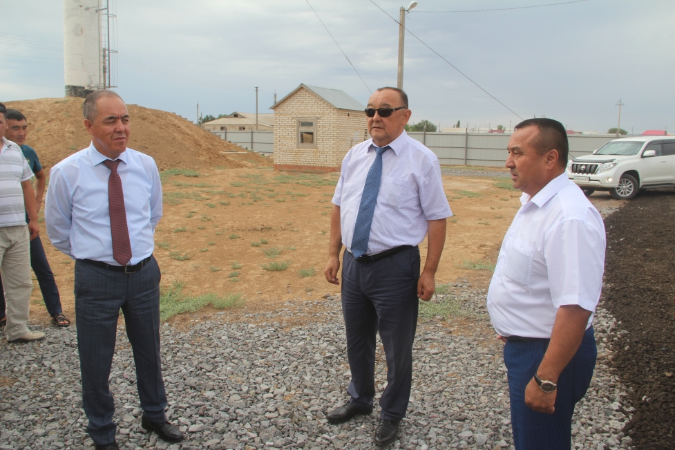 سەناتورلار باتىس قازاقستان وبلىسىنا باردى