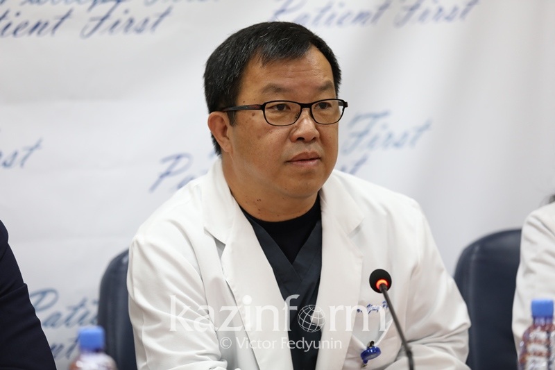 قازاقستان الەم بويىنشا العاش رەت ءبىر ادامنىڭ جۇرەگىن ەكى رەت اۋىستىردى