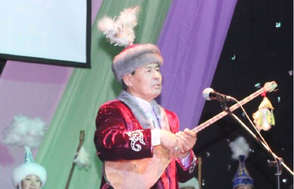 اقجايىقتا جىرشى كوشەرعالي ماكاروۆتى ەسكە الدى