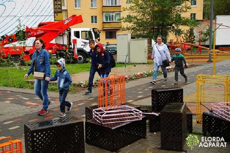 استانادا كرەاتيۆتى جاڭا گۇلزارلار سالىندى