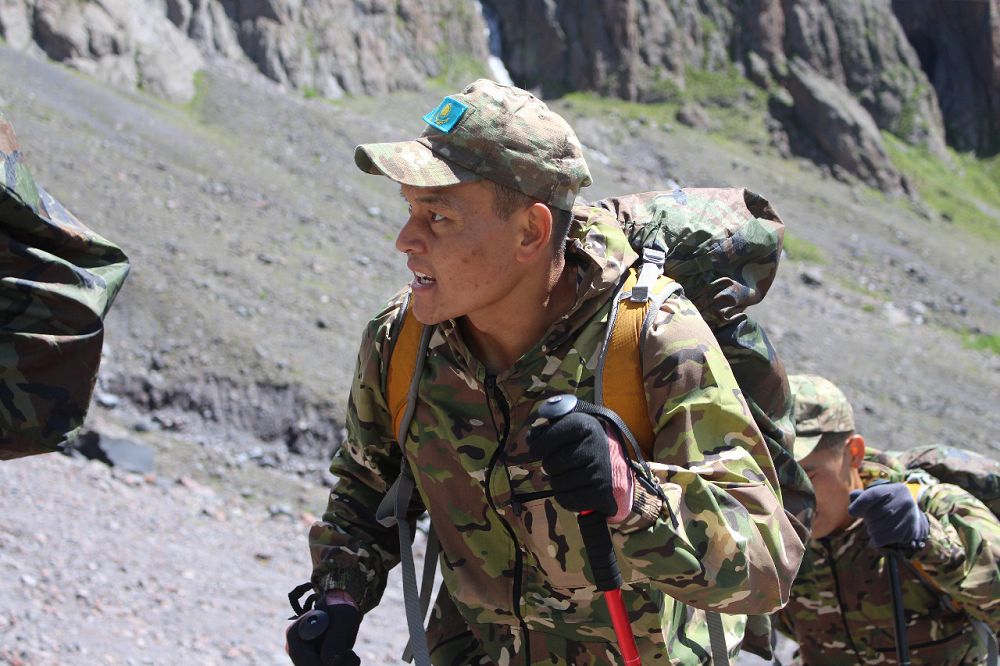 ساربازدار كەز كەلگەن قيىندىقتى ەڭسەرۋگە دايىن