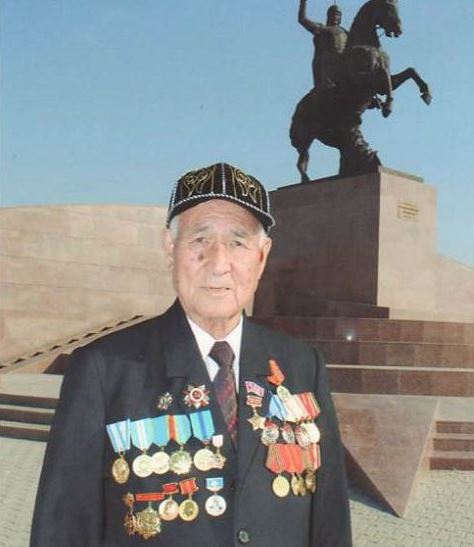 تۇلپارلاردىڭ تۇياعى ىدىرىس قاليەۆ تۋرالى ەستەلىك
